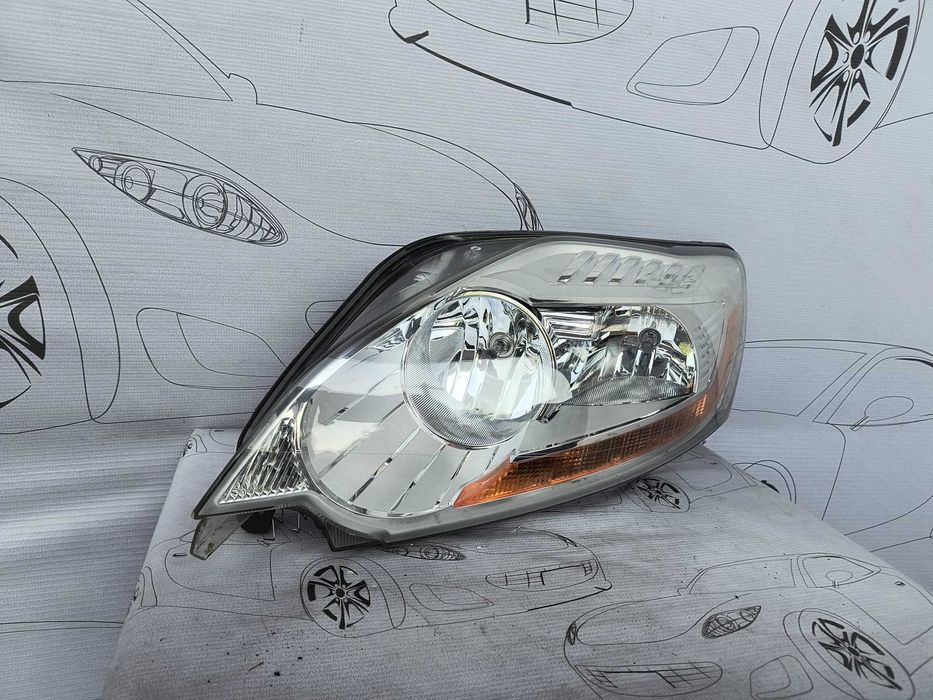 Far Stanga Uk Halogen Ford Kuga 2012 / 2008-2012 Cod OEM 8V41-13W030-BG (5C2)