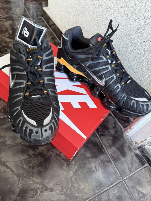 Маратонки Nike SHOX TL