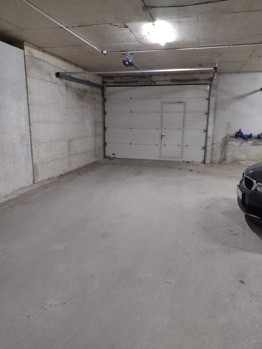 Дава се под наем Двустаен апартамент в Варна, Бриз - 71 кв.м за 847.62 € - Снимка #13