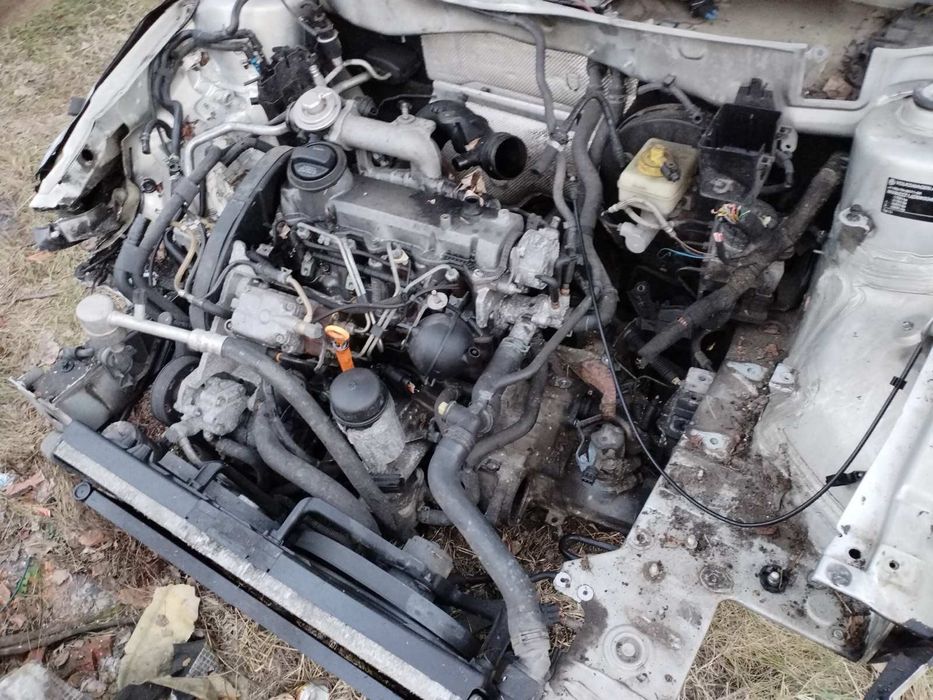 VW Golf 4 1,9 TDI 2003г на части