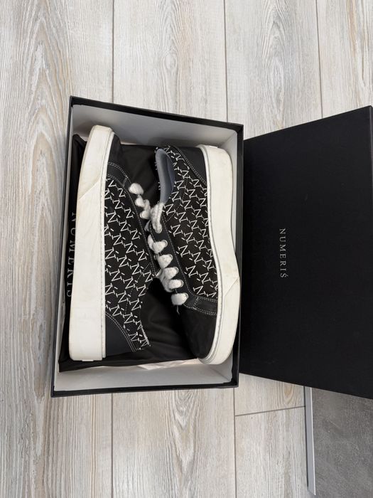 Papuci Numeriś Signet