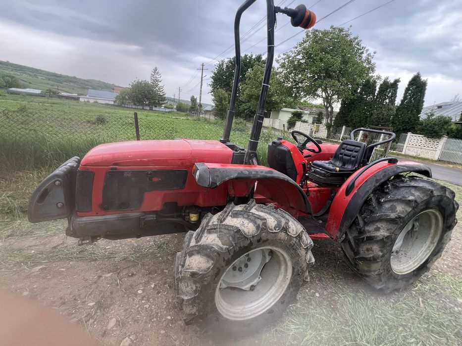 Tractor Antonio Carraro Trg 7400