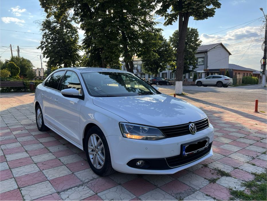 Volkswagen jetta 2015 1.6 TDI