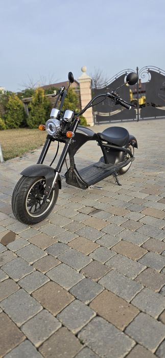 Vând scuter electric CP4