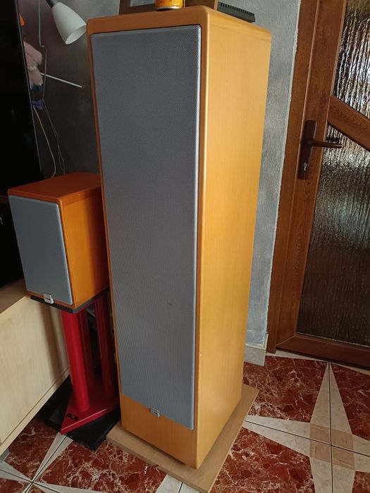 Vând o pereche boxe Canton Ergo 122DC