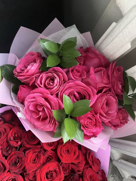 продам 101шт роз