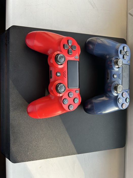 Playstation 4 slim 1TB