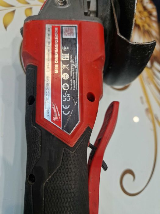 Акумулаторен ъглошлайф Milwaukee FUEL ONE-KEY M18 ONEFSAG125XPDB