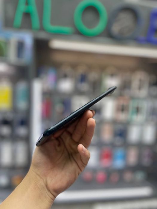 Iphone xr 128gb .