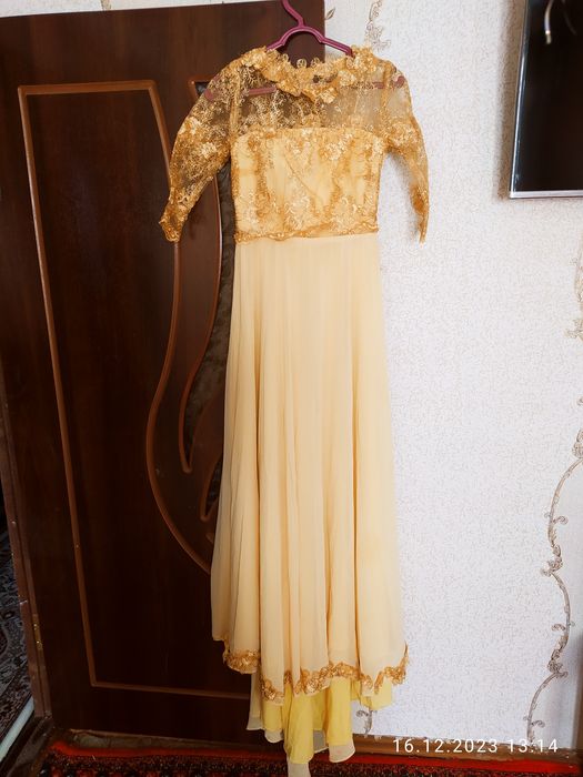 Продам платье вечернее