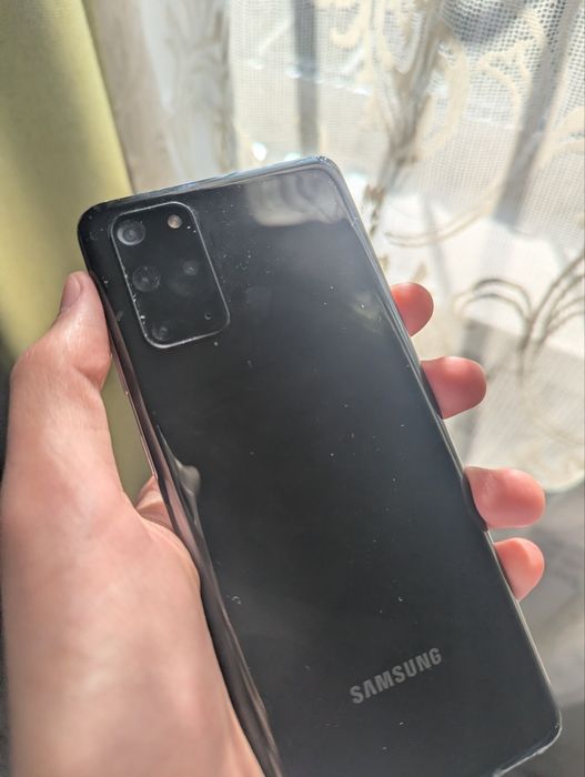 Samsung s20plus 128/8gb в рабочем состоянии
