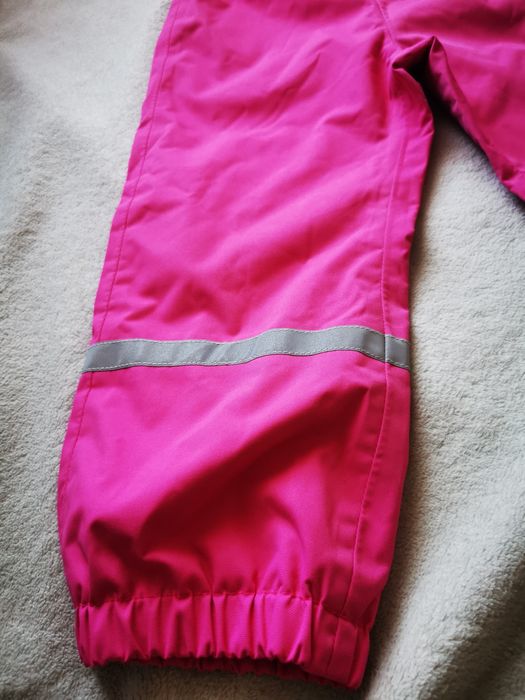 Pantaloni impermeabili H&M m98 si dresuri H&M 92 noi