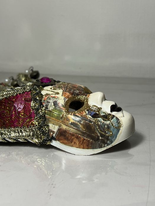 Венецианская маска декоративная