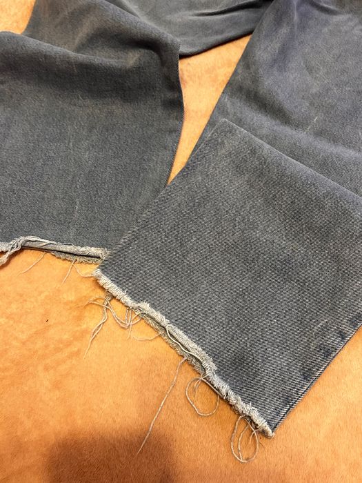 Blugi blu cu talie înaltă