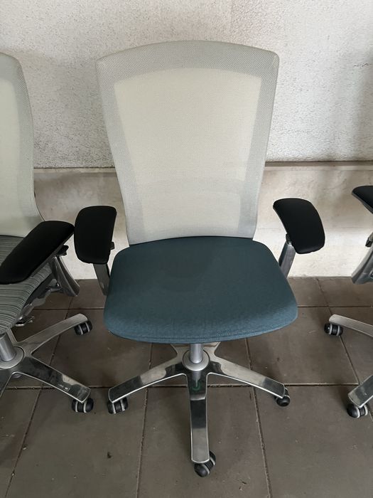 Ергономичен офис стол Knoll Life