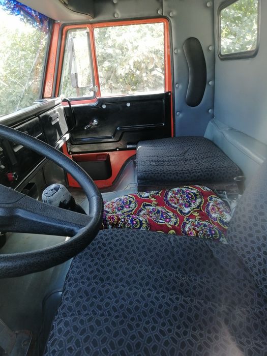 Камаз самосвал сотилади 1988йили мошина нармални састаяние