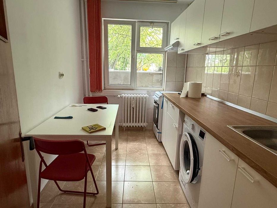 Apartamente de inchiriat