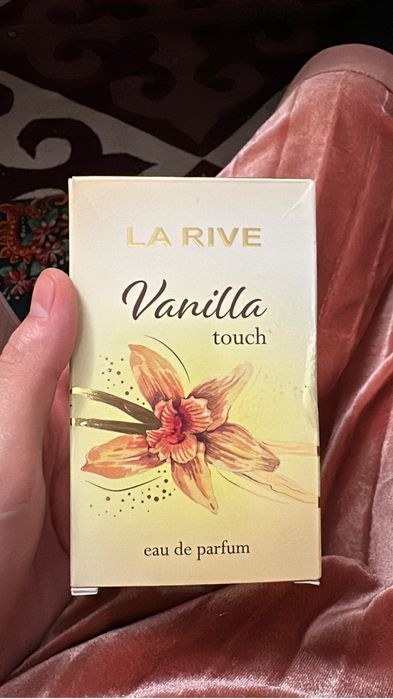 Продам парфюм новый