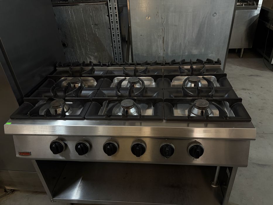 Aragaz 6 ochiuri linia 900 MBM Italia