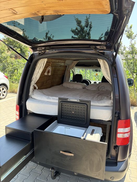 Urgent!!VW caddy Camper off grid