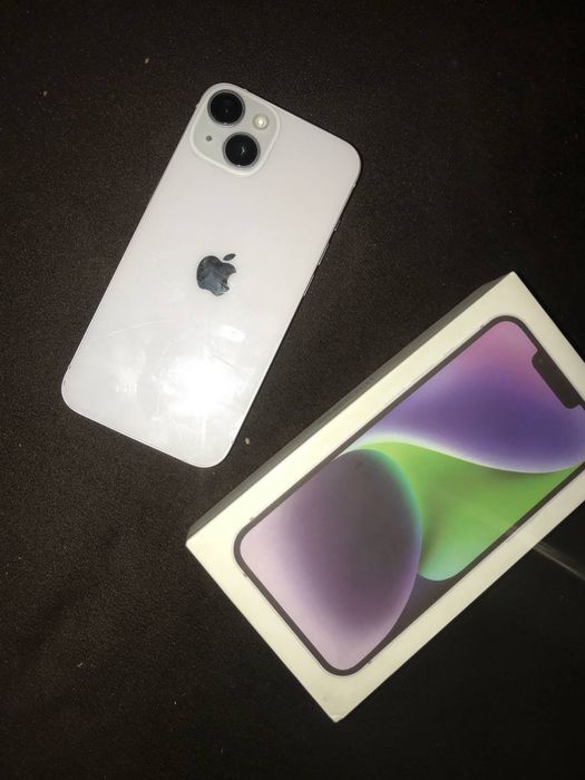 iPhone 14.