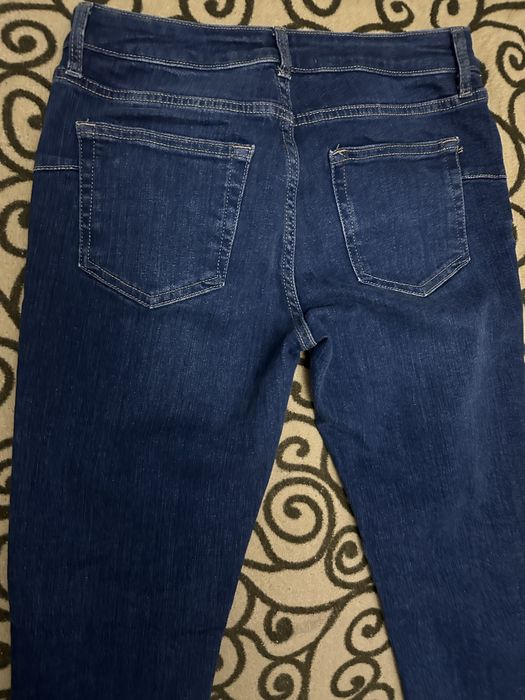 Прожаются джинсы Zara