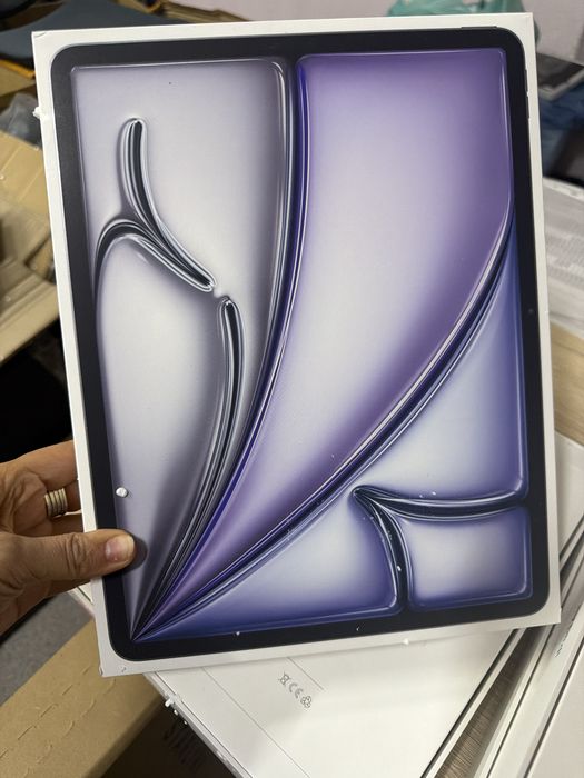 Apple , Ipad Air 13 m4 чип  128 wifi