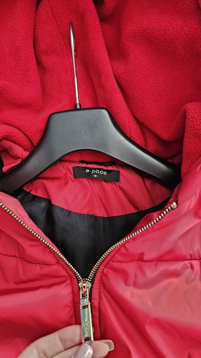 Червено зимно яке с колан!