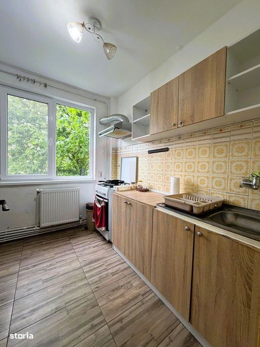 Închiriez apartament 2 camere – Mazepa 1