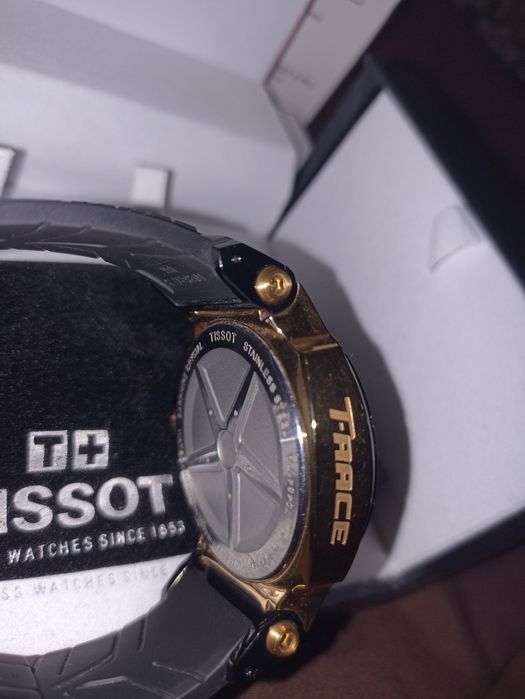 Часы Tissot. Швейцария