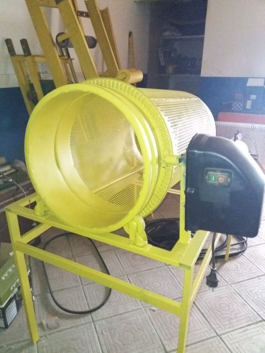 Барабанный просеиватель грунта. Просеиватель универсальный eus400. Барабанный просеиватель. Барабанный просеиватель песка. Эл.