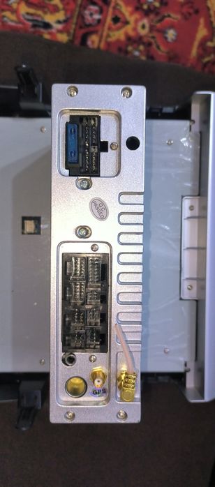 Android manitor Land Cruiser