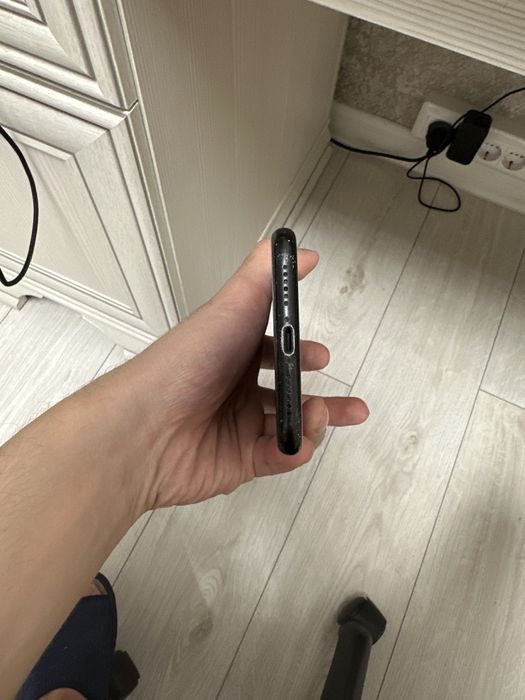 Iphone XR 70%.