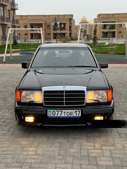 Мерседес w124 AMG 1 бампер фары пароги