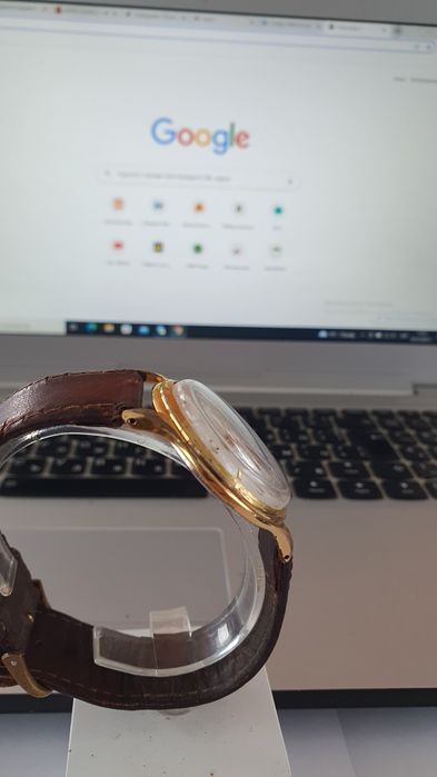 Старинен часовник