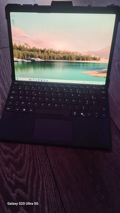 Tableta microsoft surface pro 11