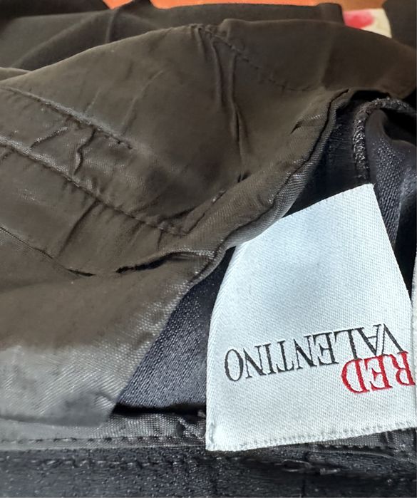 Pantaloni dama de matase Red Valentino originali , S