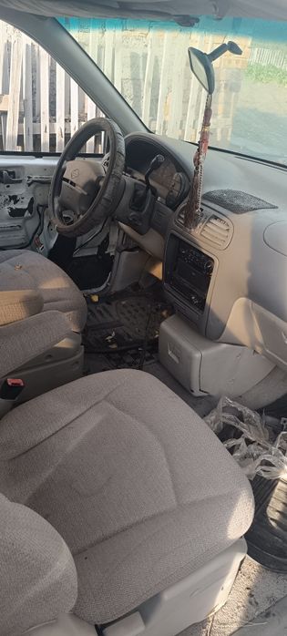 Запчасти на Nissan Quest