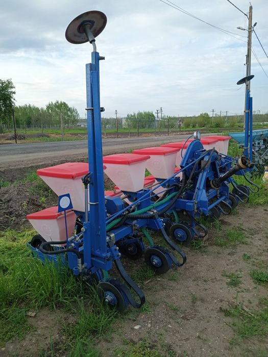 Vând semănătoare SPP 6df!