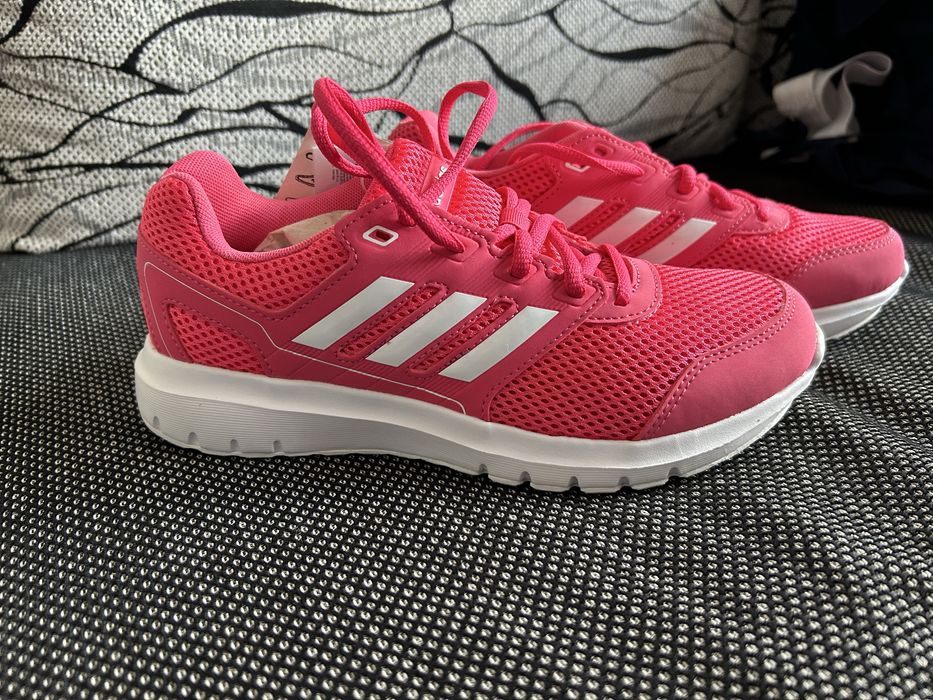 Маратонки adidas