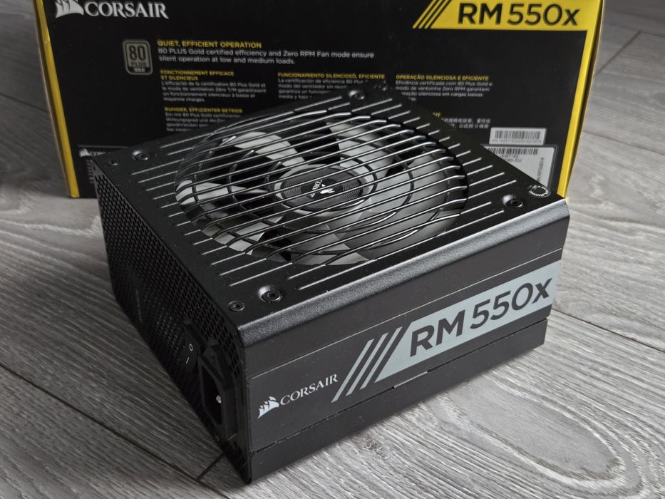 Sursa ATX Corsair RM550x, 80 PLUS Gold, Full Modulara