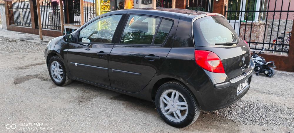Renault clio 3 2007г 1.5dci климатик