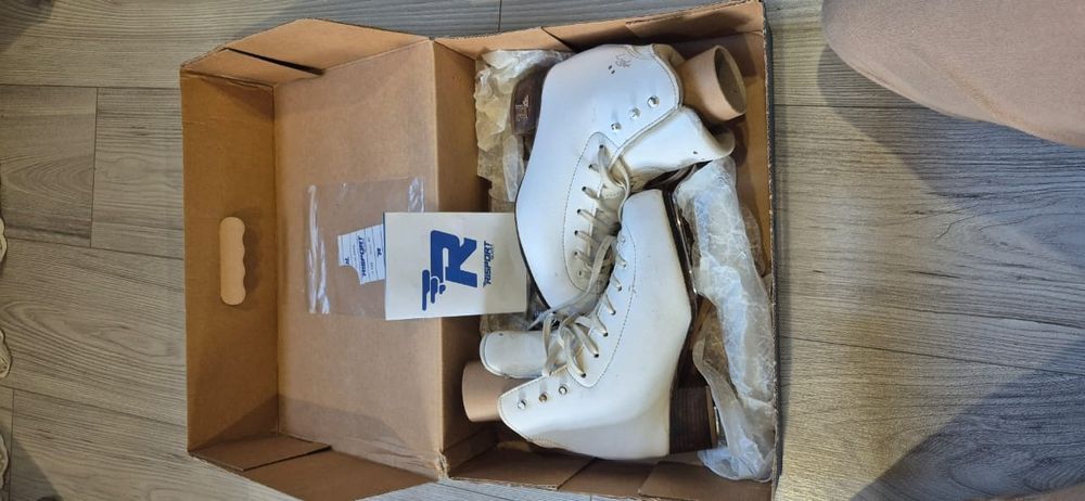 Продам коньки RISPORT