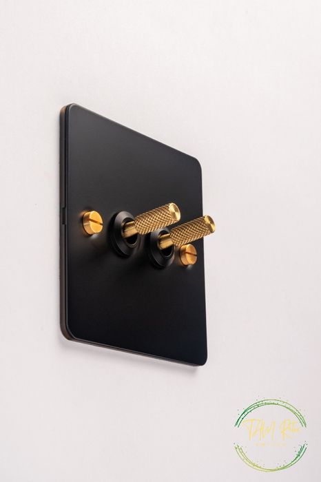 Întrerupătoare metalice TAM Retro