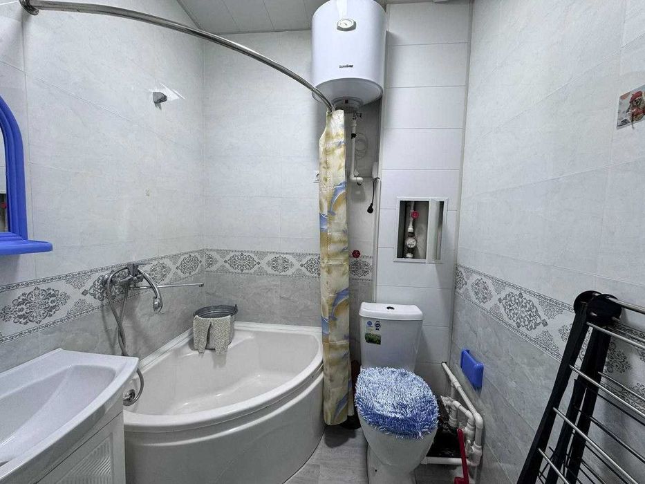 1 хоналик квартира 4 кават кирпичный дом, семург, гуливе, 11-поликлини