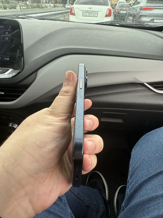 Iphone 15 pro 128 GB