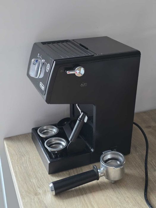 Espressor manual De'Longhi ECP 31.21