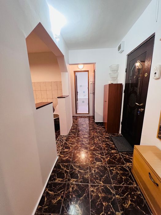 PF dau in chirie ap 2 cam dec ZORILOR str Padurii 499 euro