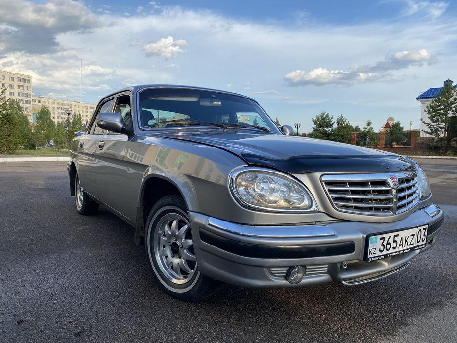 Волга . Газ 31105 .