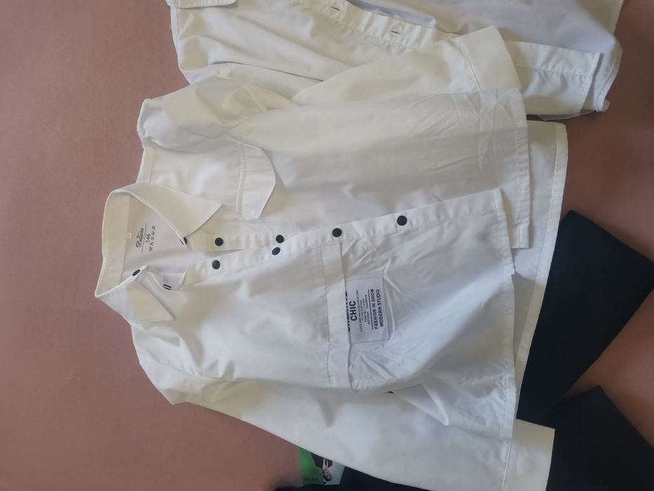 Продам школьные вещи для девочки